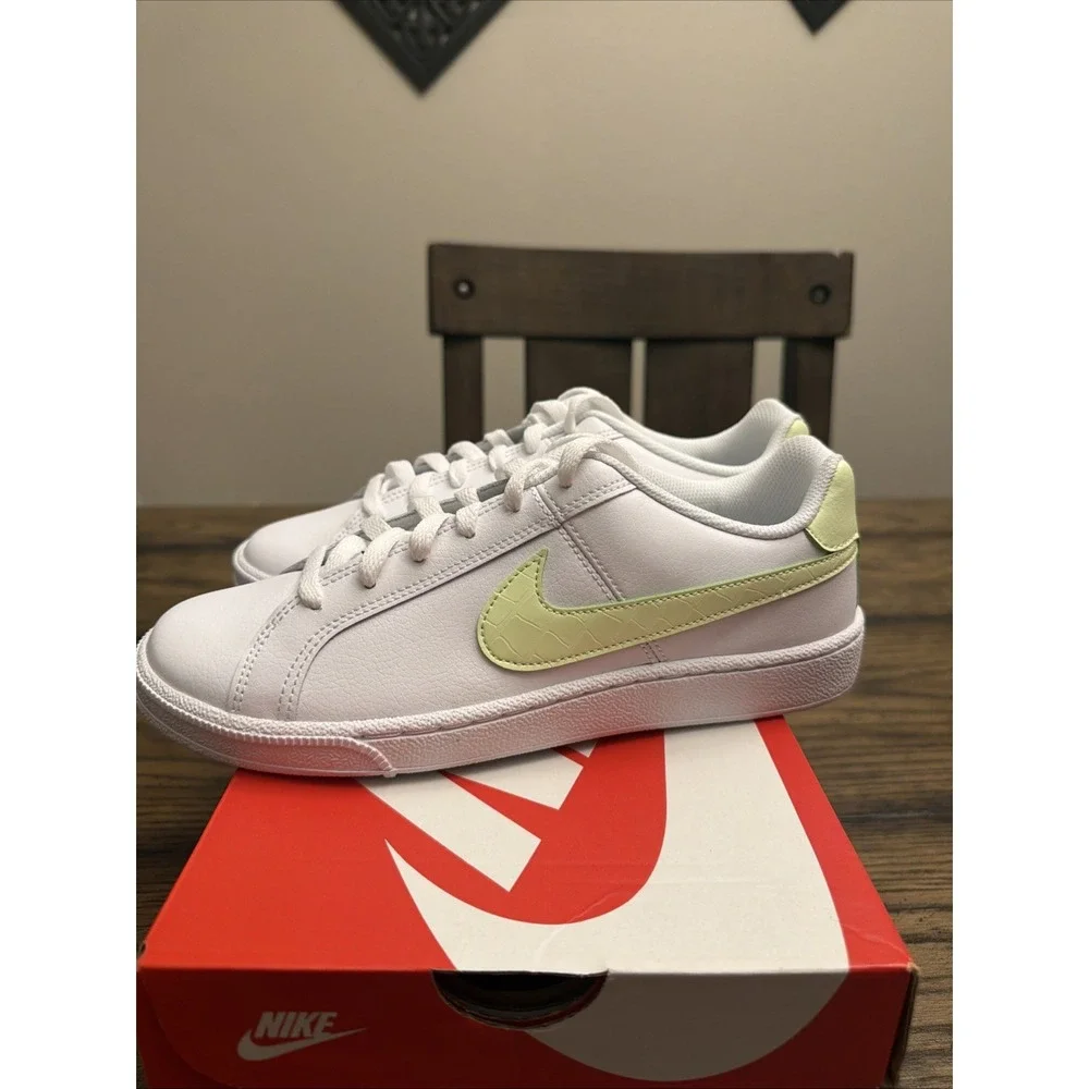 Nike Court Royal Women's Training Shoes Size 9 White Barely Volt 749867-121